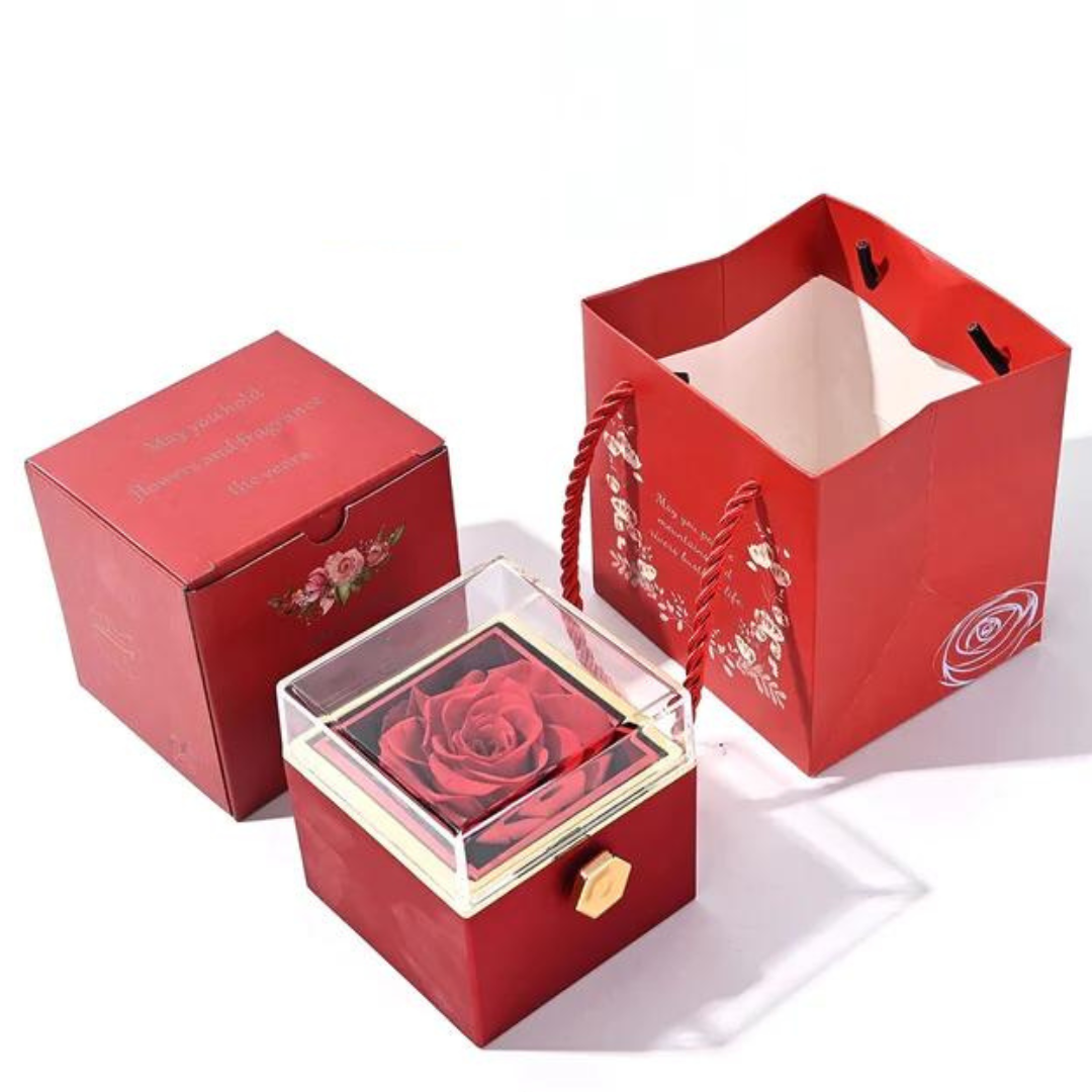 Preserved Rose Flower Box with Heart Necklace